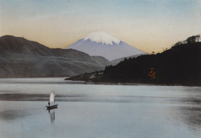 Japon, vers 1912 : Mont Fuji depuis le lac Hakone - Photographer Japanese