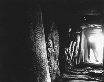 Préhistoire: pierres gravées de Gavrini ou tumulus de Gavrini - Morbihan - Prehistoric Prehistoric