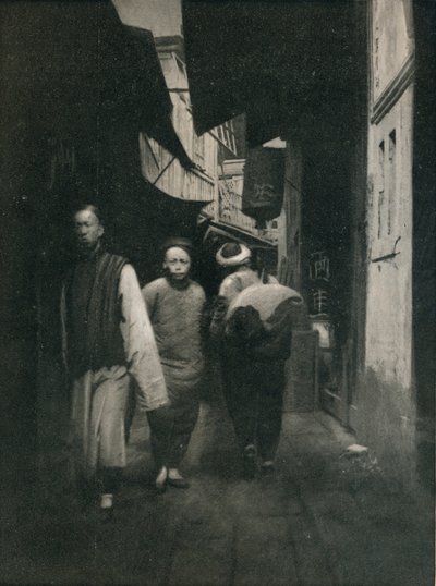 Une rue en Chine, vers 1927 - Reginald Belfield