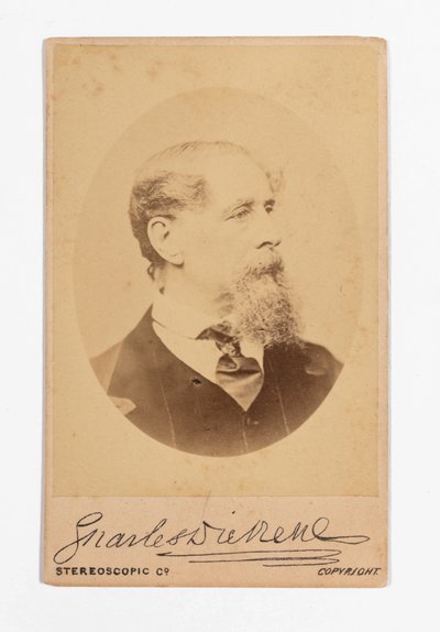 Carte de visite de Charles Dickens avec signature de Dickens - Robert Hindry Mason