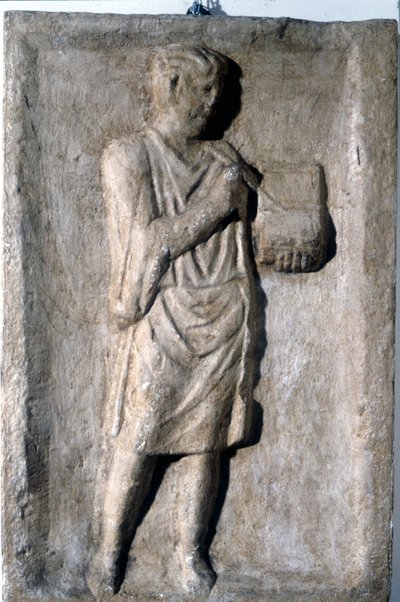 Un homme écrivant avec une plume sur une tablette de cire, bas-relief romain, IIe-IIIe siècle - Roman
