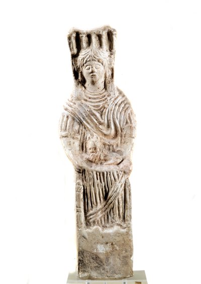 Représentation de la divinité Cybèle assise sur un trône - Roman