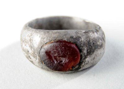 Bague avec intaille (argent) - Roman Roman