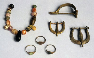 Anneaux, boucles et fibules, Masada (techniques mixtes) - Roman Roman