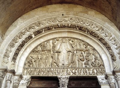 Jugement dernier, tympan sculpté de la Cathédrale Saint-Lazare d