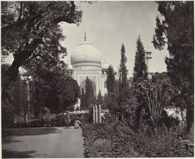 Vue sur le Taj Mahal et le jardin - Samuel Bourne (signed by artist)