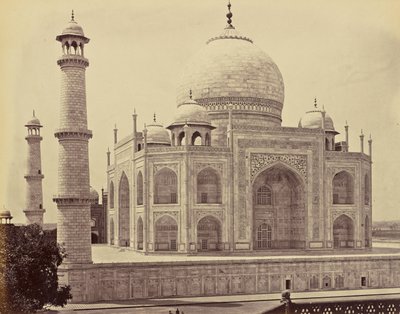 Agra ; le Taj, vu de l