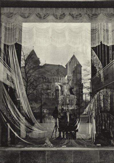 Berlin : Vitrine Michels (photo n/b) - Sasha Stone