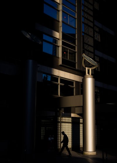 Lumière et ombre en milieu urbain - Satoshi Hata
