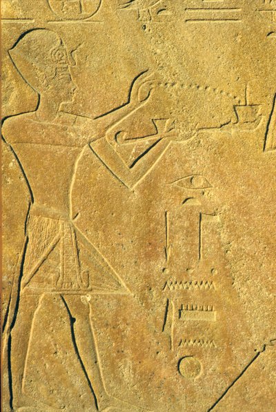 Égypte ancienne, sculpture murale, temple de Karnak/Louxor, Hatchepsout offre de l