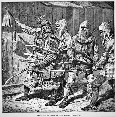 Samouraï du vieux Japon menant des soldats communs en cotte de mailles armés d