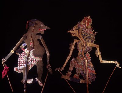 Wayang Kulit. Marionnettes de Java. Collection Jean François Hubert. Paris - School Javanese