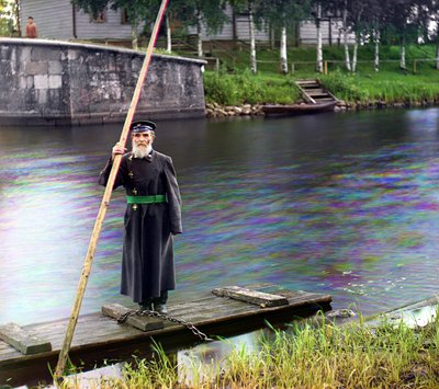 Pinkhus Karlinskii, quatre-vingt-quatre ans : soixante-six ans de service, superviseur de l