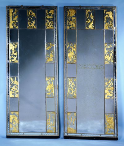 Une paire de portes miroir Orrefors, avec des scènes de cirque - Simon Gate