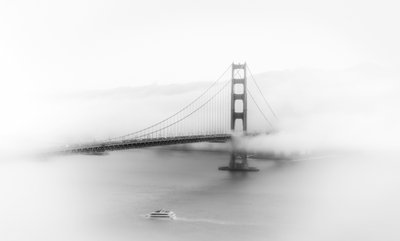 Le Golden Gate Bridge dans la brume - Songhu Yan