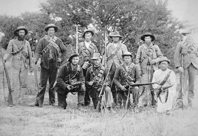 Commandos boers armés du fusil Mauser allemand modèle 1895 - South African Photographer