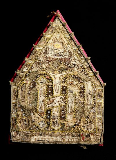 Évêque mitré en or décoré de mosaïques de plumes réalisées par des missionnaires espagnols au Mexique. XVIe siècle - Spanish School