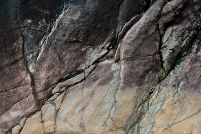 Formation rocheuse aux allures de terre - Studio Meikle