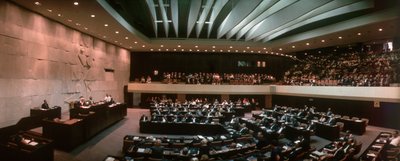 La Knesset israélienne en session, adressée par le président d