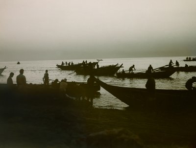 Pêcheur japonais en mer, vers 1900 - 1915 (photographie) - Teijiro Takagi