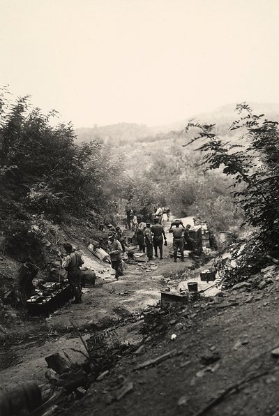 Soldats italiens de la Première Guerre mondiale à Podgora, sur le front italo-autrichien - Ugo Ojetti