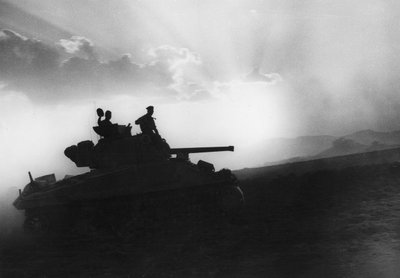 Une escadrille de chars en route vers Rammacca, Sicile, 10 juillet 1943 - Unbekannt