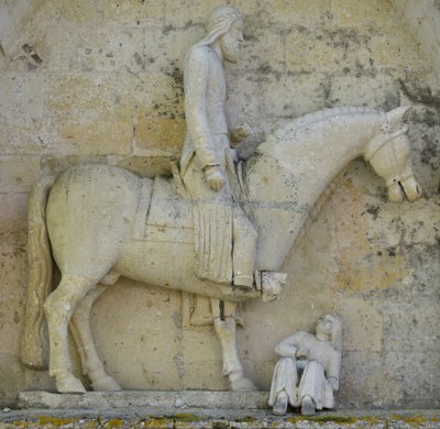 Détail du portail latéral représentant l