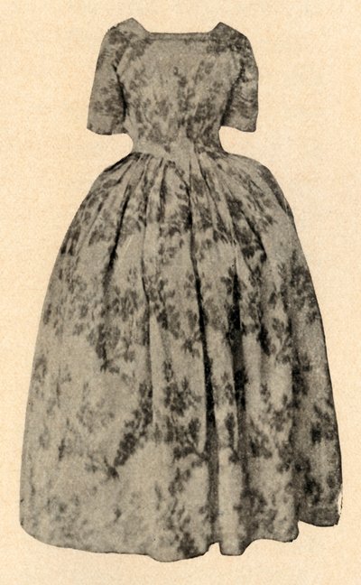 Robe en soie chine buff, portée par Lady Stuart dans la colonie de la Barbade, vers 1700, 1937 - Unbekannt
