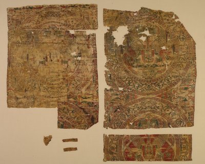 Lampas avec sphinx affrontés dans des médaillons, du tombeau de Saint Bernard Calvo, 1200-1243 - Unbekannt