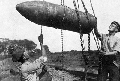 Grande coquille en route vers le front, Première Guerre mondiale - Unbekannt