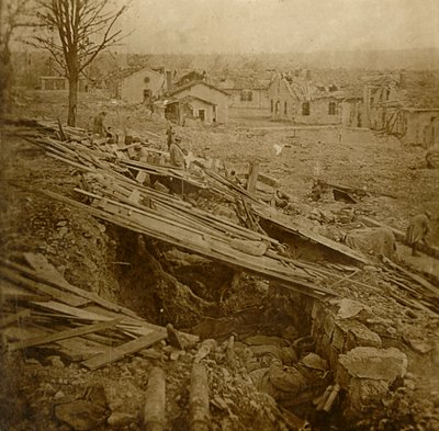 Dortoir en plein air au Fort de Tavannes, Verdun, nord de la France - Unbekannt
