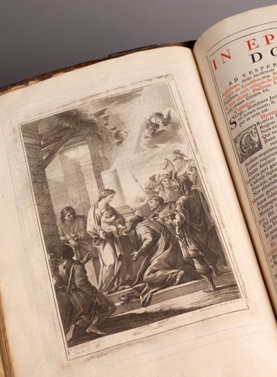 Musée paroissial. Missel en latin. Gravures de Joachim Ballester. Papier et cuir. XVIIIe siècle. - Unbekannt