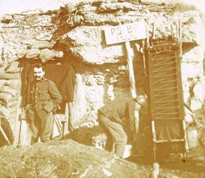 Soldats dans les tranchées de première ligne, c1914-c1918 - Unbekannt