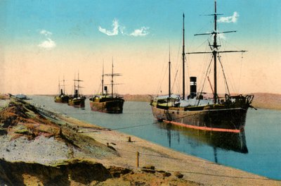 Vapeurs passant par le canal de Suez, Égypte, 20e siècle - Unbekannt