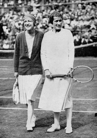 Suzanne Lenglen et Elizabeth Ryan avant leur dernier match en simple à Wimbledon, 1925 - Unbekannt
