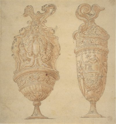 Deux urnes décorées de figures humaines, d