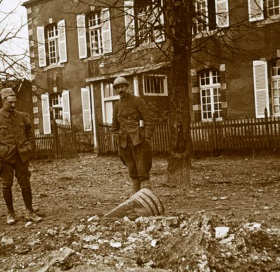 Obus de 380 non explosé, Verdun, nord de la France, vers 1914-1918 - Unbekannt
