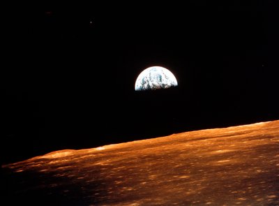 Vue de la Terre depuis Apollo 10 en orbite autour de la Lune, 1969 - Unbekannt