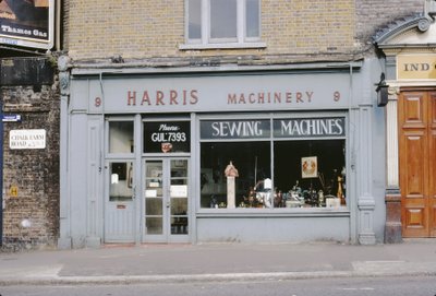 Machines à coudre Harris, 1967 - Unbekannt Unbekannt
