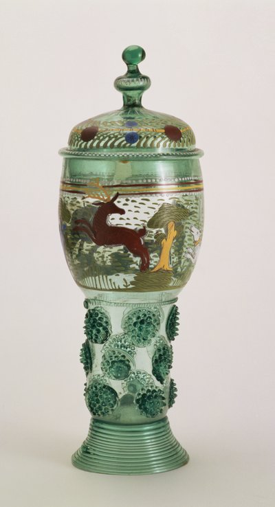 Gobelet couvert, décoré d