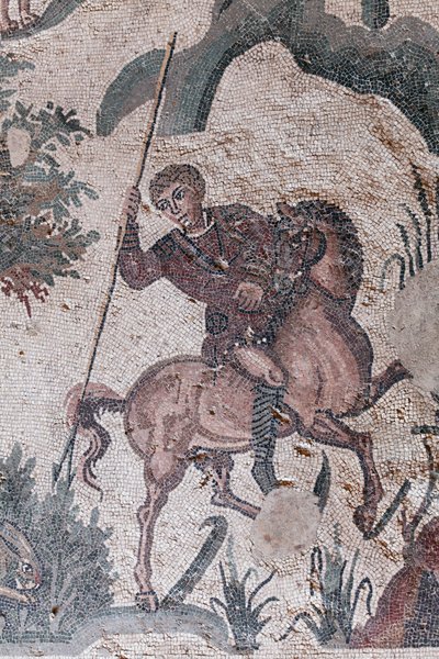 Détail de la mosaïque de la petite chasse. Un chasseur s