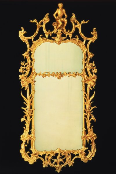 Miroir de cheminée doré de George III, avec deux plaques, crête élaborée, centrée par la figure d