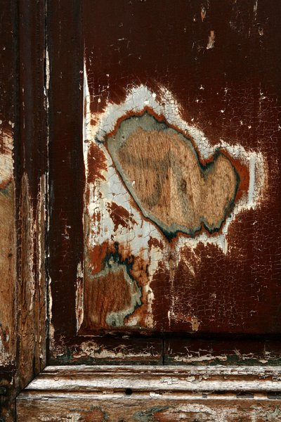 Marques du temps. Art abstrait montrant des formes comme témoins du temps qui passe. Traces sur bois. Photographie de Michel Lunardelli - Unbekannt