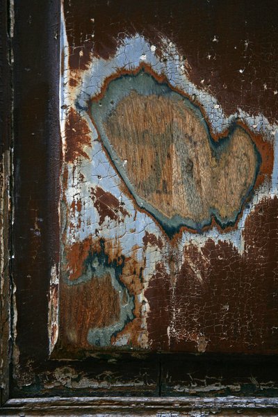 Marques du temps. Art abstrait montrant des formes comme témoins du temps qui passe. Traces sur bois. Photographie de Michel Lunardelli. - Unbekannt