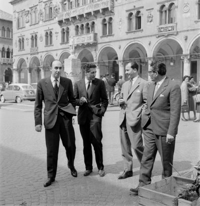 Faits divers : Meurtres à Alleghe (Belluno) : Dino Conti, Sergio Saviane, Avv. Massenz Campeis, Avv. Gasperin - 1960 - Unbekannt