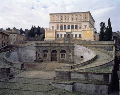 Vue de la façade, de la cour et de l