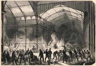 Pompiers essayant d
