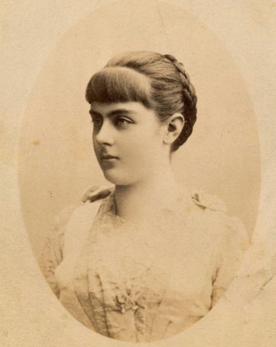 Baronne Marie Alexandrine "Mary" von Vetsera (19 mars 1871 – 30 janvier 1889) - Unknown photographer