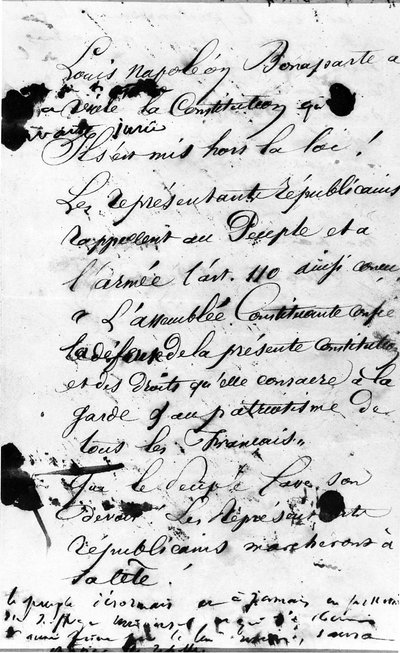 Première page du Manifeste appelant le peuple de Paris à rejeter la violation de la Constitution française par Louis Napoléon Bonaparte, 1851 (encre sur papier) - Victor Hugo