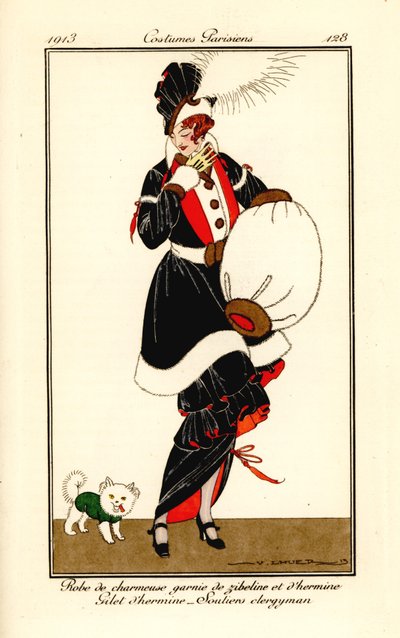 Femme en robe ornée de zibeline et d